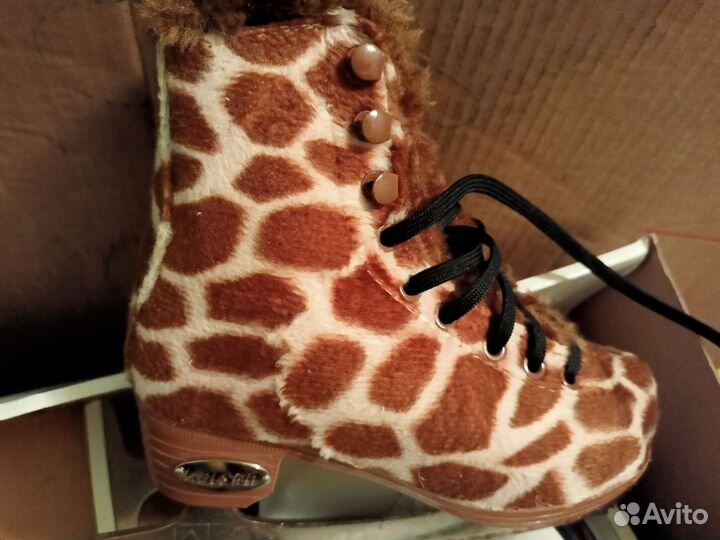 Детские коньки Larsen 27 размера