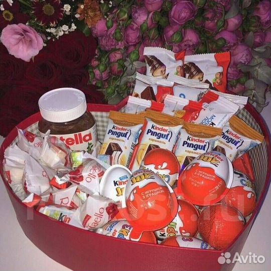 Упаковщик шоколадных наборов вахтой Санкт Петербур