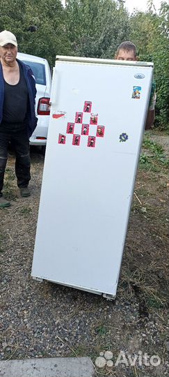 Холодильник бу