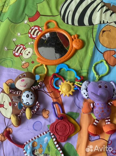 Развивающий коврик tiny love