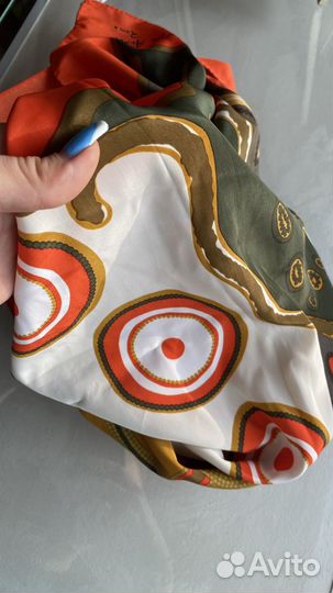 Шелковый платок шейный