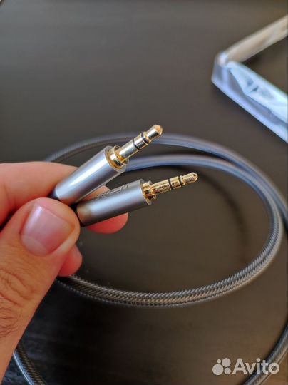 AUX кабель 3.5 профессиональный - Ugreen