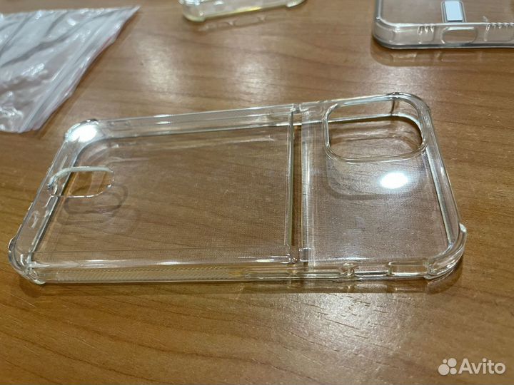 Чехлы на iPhone 12 mini