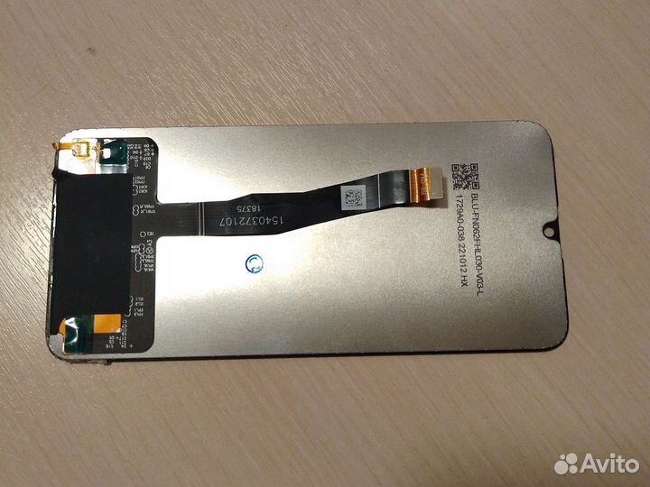 Экран на honor 10i