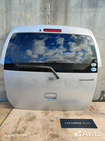 Дверь багажника Suzuki Wagon R