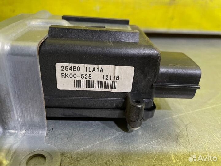 Блок управления двери передний левый Nissan Patrol