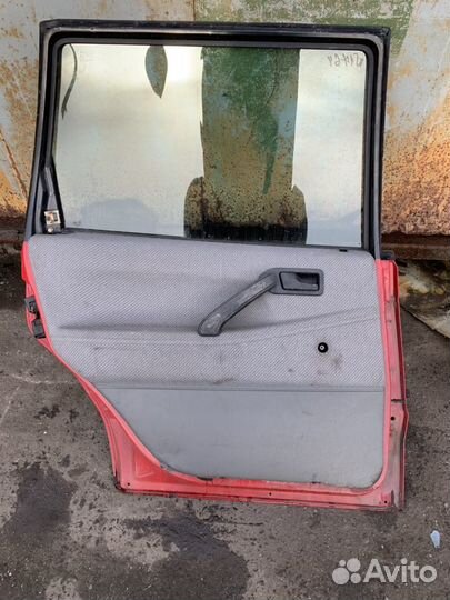 Дверь задняя левая Vw Passat B3