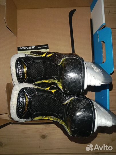 Коньки хоккейные детские Bauer supreme M4 YTH 11.0