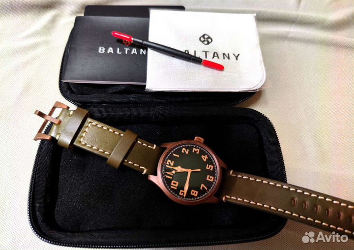 Мужские наручные часы baltany Retro Pilot Бронза