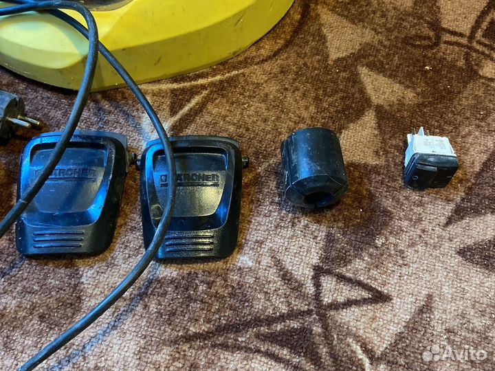 Ручка защелка замок пылесоса Karcher