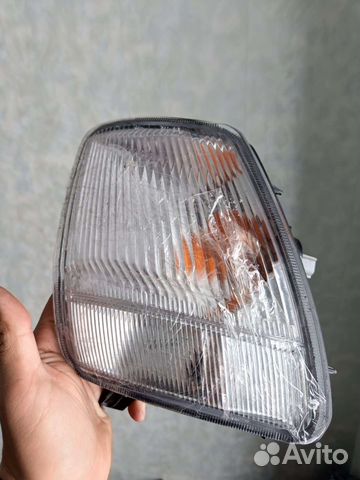 Повороты Toyota noah ST-28-112L. ST-28-112R