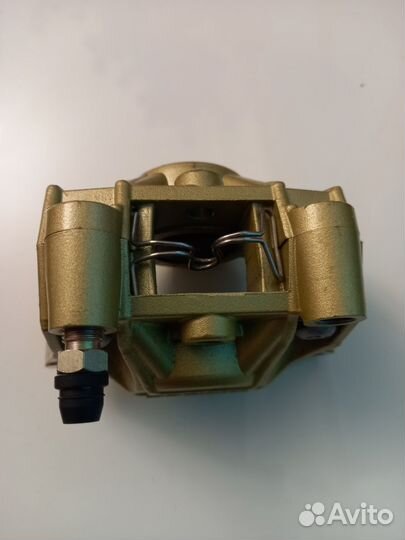 Задний тормозной суппорт для Stels 600 Benelli