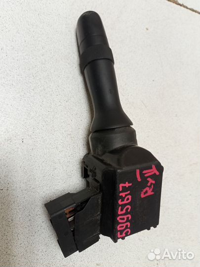 Переключатель стеклоочистителей подрулевой 846520E