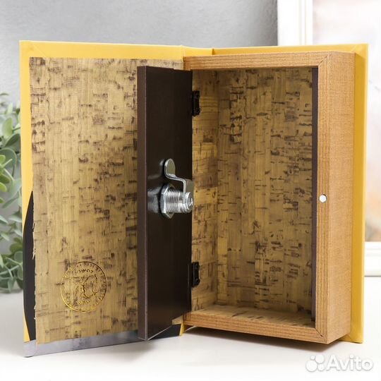 Сейф-книга дерево 