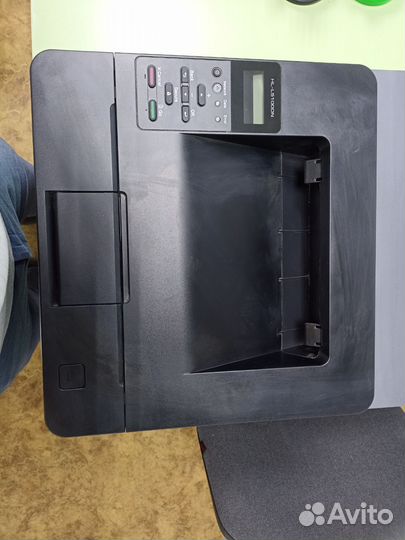 Принтер brother HL-L5100DN сетевой+ новый картридж