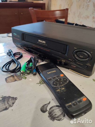 Видеомагнитофон