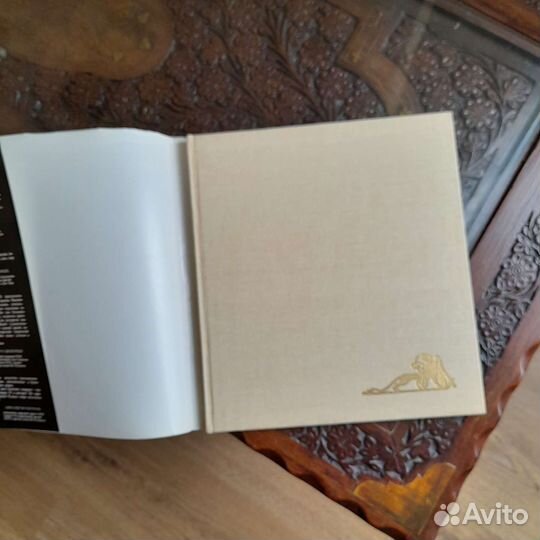 Резьба по самшиту, кости, хрусталю-графика. Почхуа