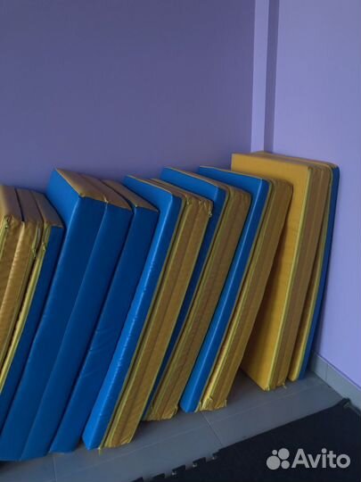 Мат гимнастический спортивный