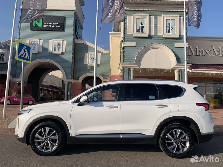 Hyundai Santa Fe 2.0 AT, 2019, 28 400 км