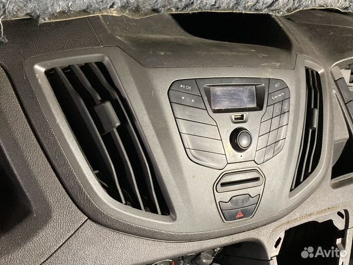 Магнитола на Ford Transit С 2013-2022 год