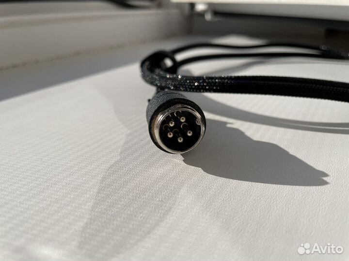 Спиральный кабель для клавиатуры