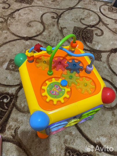 Развивающие игрушки