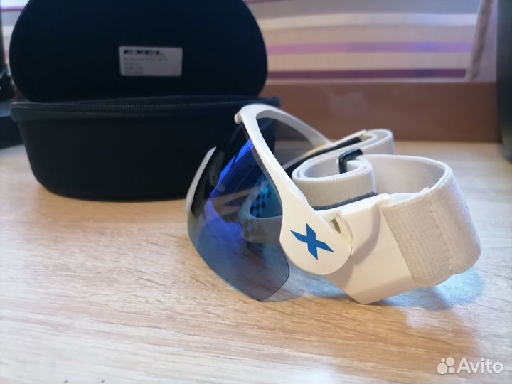 Солнцезащитные очки спортивные