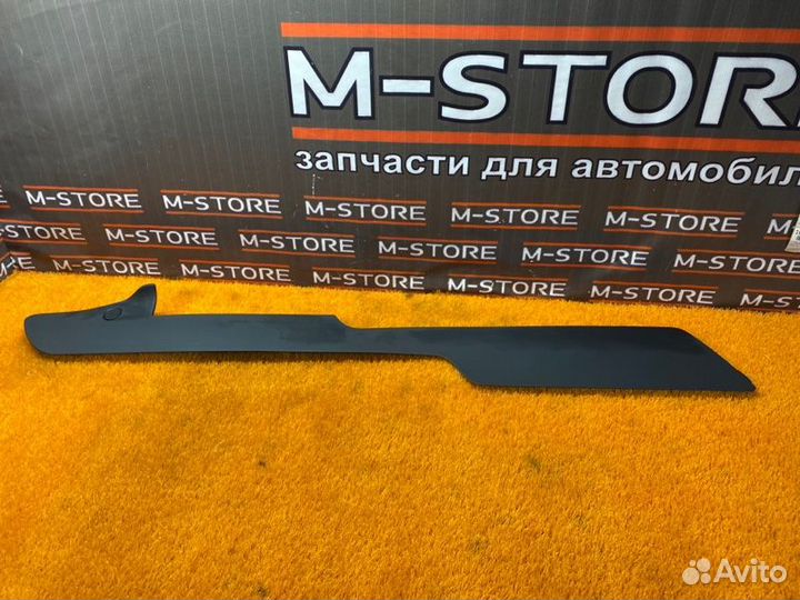 Накладка центральной консоли левая Audi A6 C6/4F