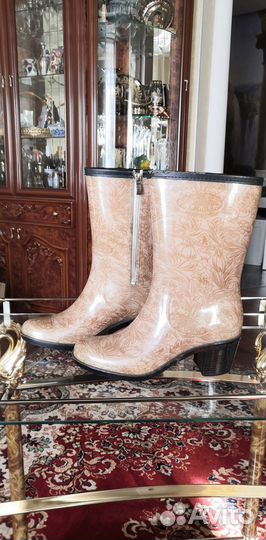Женские зимние сапоги замшевые