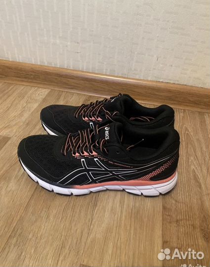 Кроссовки женские asics Декатлон