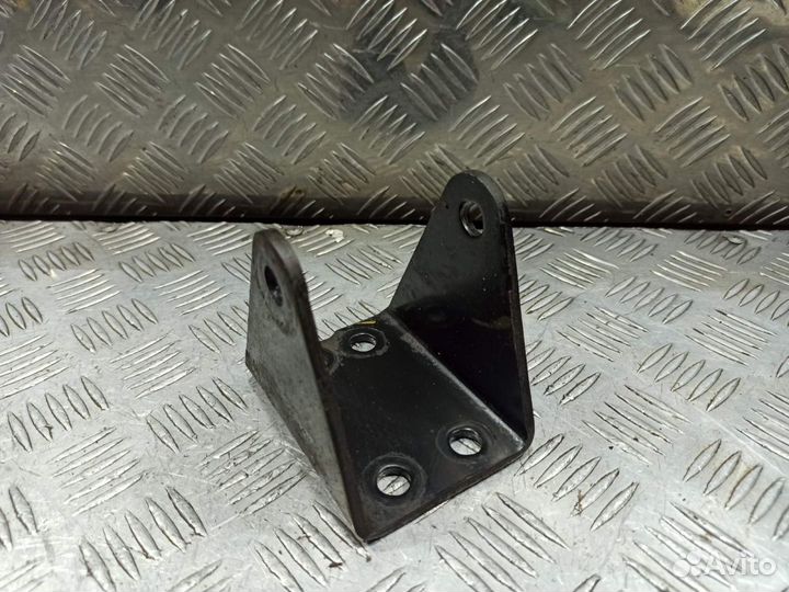 Кронштейн кпп Actyon New\Korando C (10-14) зад б\у (арт. 3691234000)