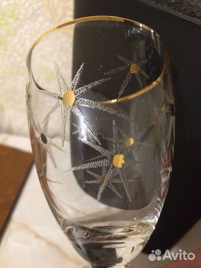 Хрустальные фужеры бокалы с золотом