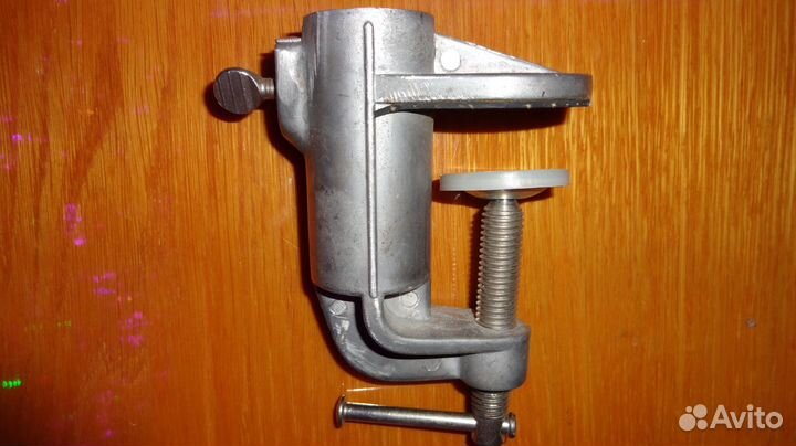 Держатель настольный для головы для причёсок