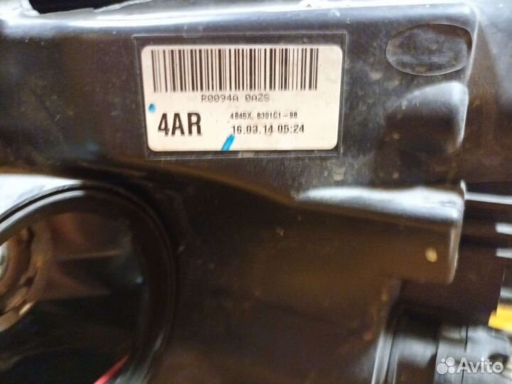 Фара Mitsubishi Outlander 3 2014 передняя правая