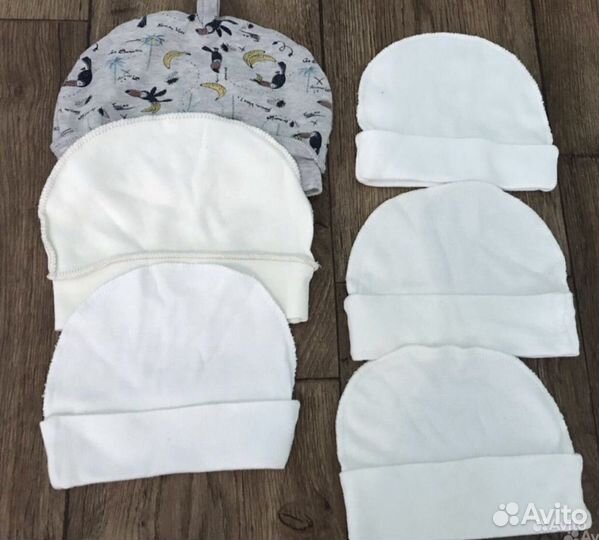 Шапочки, чепчики, антицарарки для новорожденного