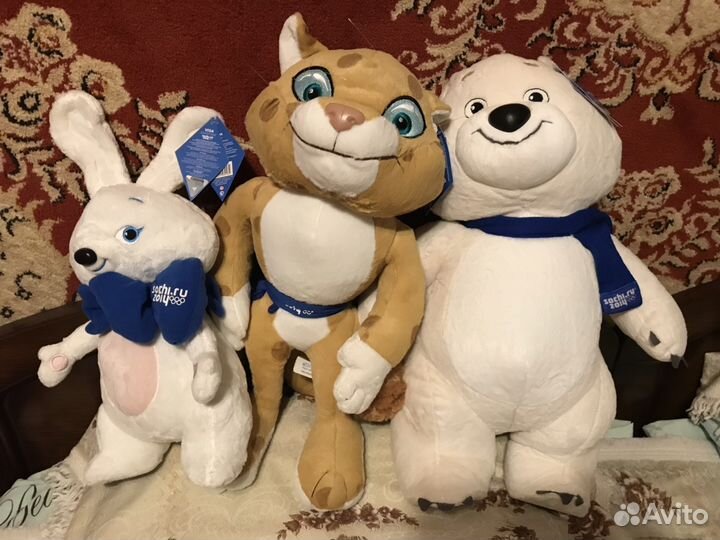 Олимпийские талисманы Сочи 2014 большие плюшевые