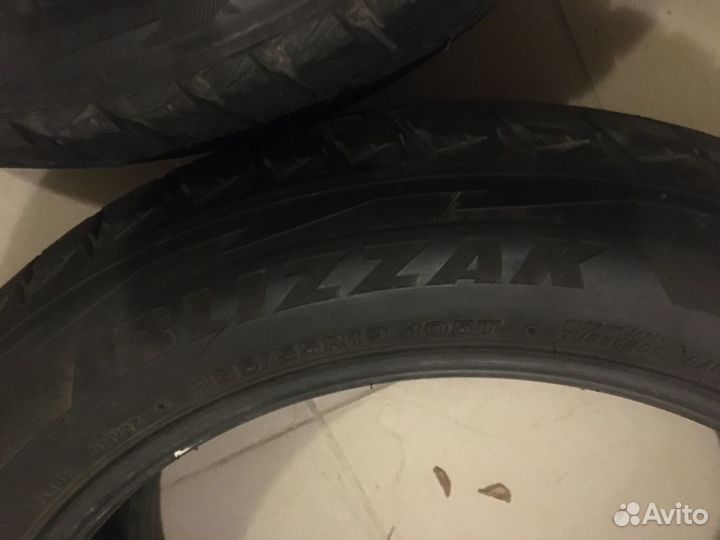 Bridgestone Blizzak DM-V2 235/55 R19 105T