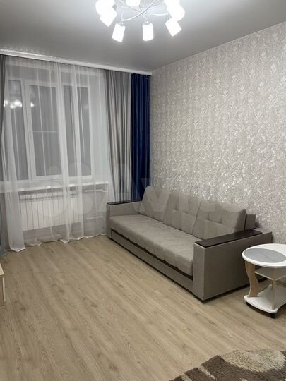 2-к. квартира, 48 м², 4/4 эт.