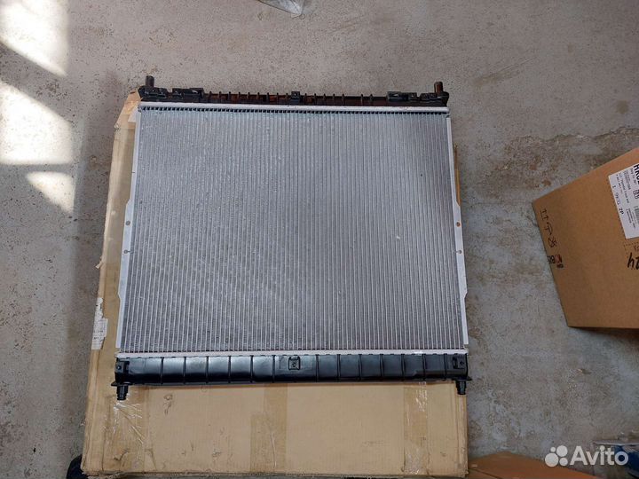 Радиатор SsangYong Rexton новый оригинал