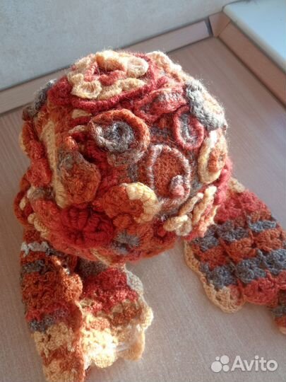 Женский комплект ручной работы