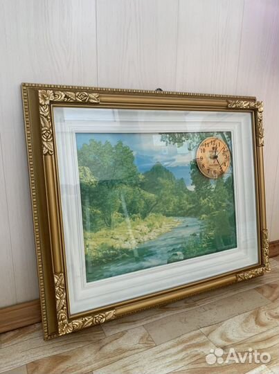 Часы настенные с картиной