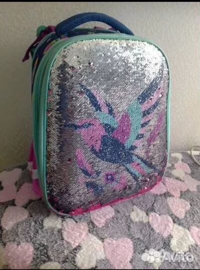 Школьные рюкзаки, чемоданы