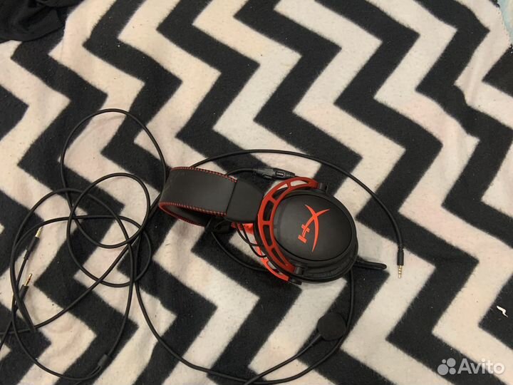 Игровые наушники hyperx