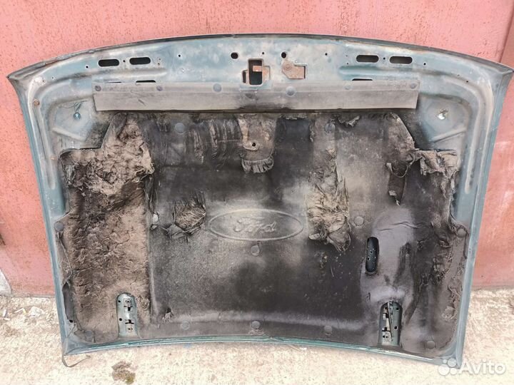 Капот Ford Explorer 2