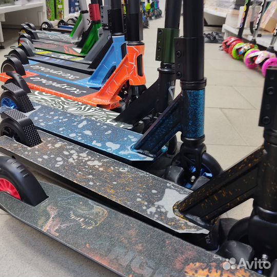 Трюковой самокат