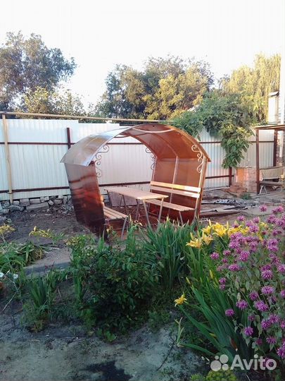 Беседка в частный дом