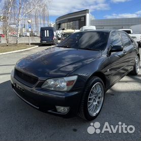 Toyota Altezza 2.0 AT, 1999, 307 012 км
