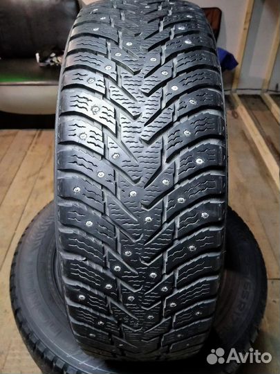 Nokian Tyres Hakkapeliitta 8 SUV 215/65 R17