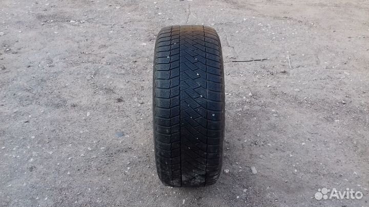 Continental ContiVikingContact 6 235/55 R17 103T