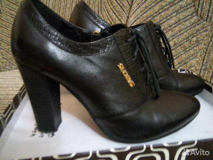Продам туфли